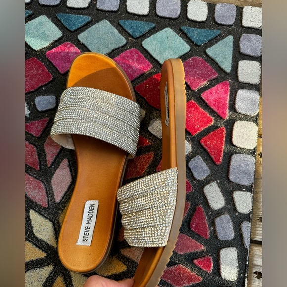 Steve Madden rhinestone sandals - Picture 5 of 5